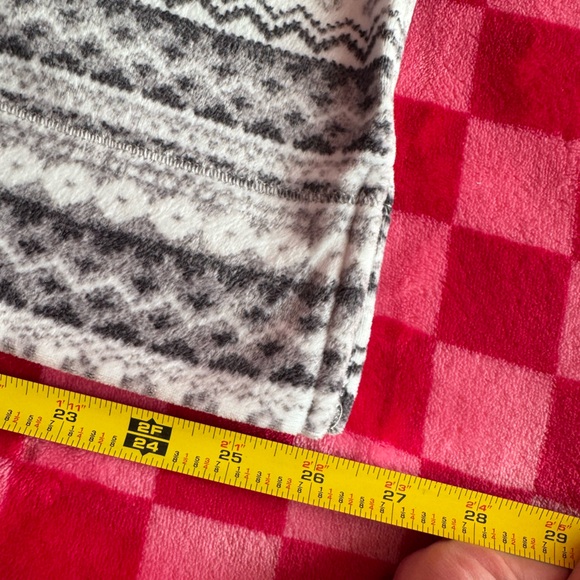 Gray & white fleece long sleeve lounge set with drawstring pants - Picture 12 of 15